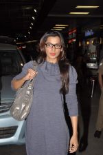Mugdha Godse leave for TOIFA DAY 2 in Mumbai on 2nd April 2013 (26).JPG